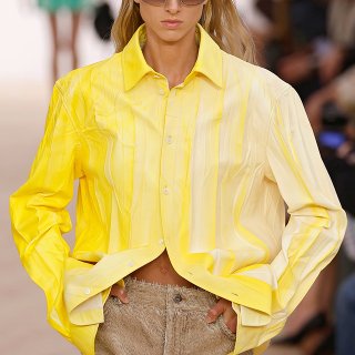 NEXT LOOK CLOSE UP WOMEN
Blouses & Tops
S/S 2026...